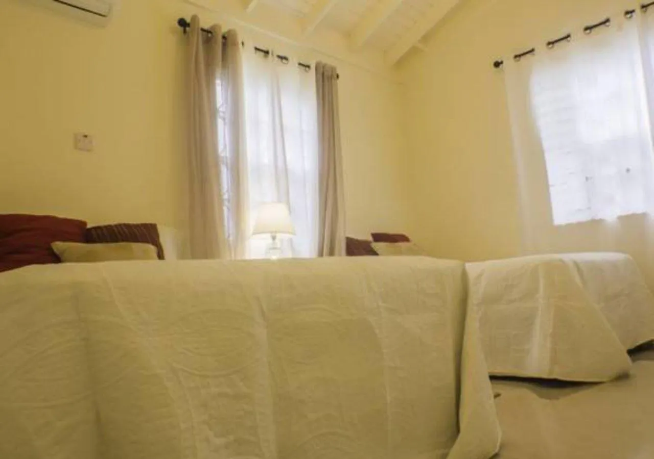 N2N Suites - Ochio Rios Vacation Home Ocho Rios